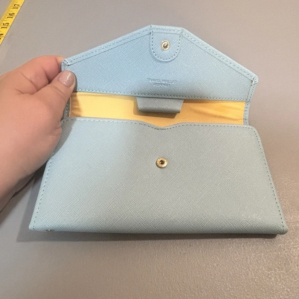 Zoppen Pastel Blue Trifold Travel Wallet RFID Organizer ID Card Holder Snap